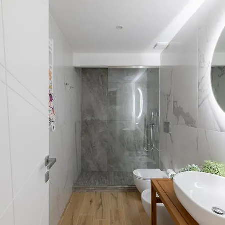 Apartment Iflat Saint Peter Chic Brand New *