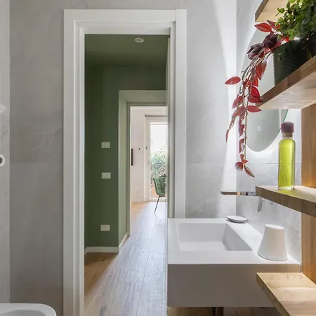 Iflat Saint Peter Chic Brand New