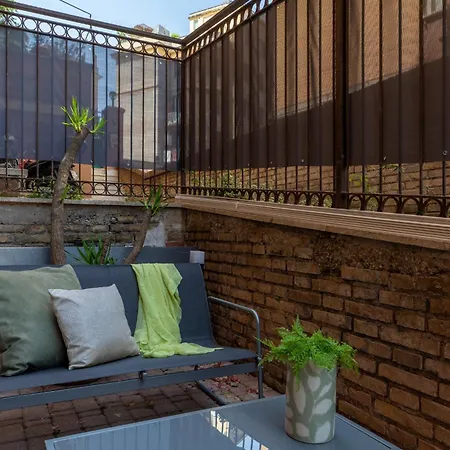 Iflat Saint Peter Chic Brand New Apartman *