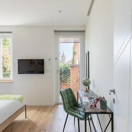 Iflat Saint Peter Chic Brand New *